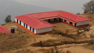 Bau einer neuen Schule in Baraharuk Bau einer neuen Schule in Baraharuk