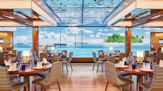 YACHTCLUB RESTAURANT YACHTCLUB RESTAURANT