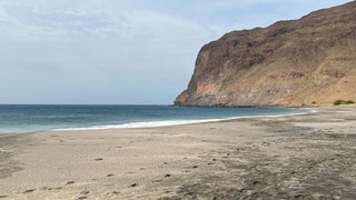 Schwarzer Vulkanstrand auf Kapverden Schwarzer Vulkanstrand auf Kapverden