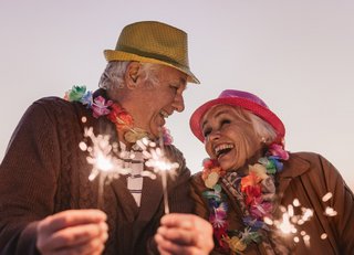 Paar auf Silvesterreise
