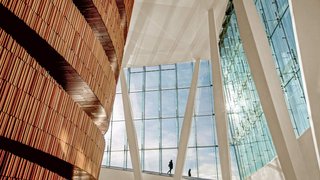 Blick ins Foyer Opernhaus in Oslo Blick ins Innere des Opernhauses in Oslo