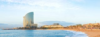 Barceloneta Beach ist der Stadtstrand von Barcelona