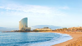 Barceloneta Beach ist der Stadtstrand von Barcelona Barceloneta Beach ist der Stadtstrand von Barcelona
