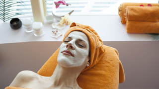 Anti-Aging-Gesichtsbehandlung