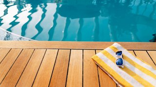 Entdecke unsere Pooldeck Kollektion Entdecke unsere Pooldeck Kollektion