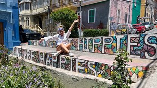 Sarah happy in Valparaiso