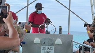 Glasbodenboot-Tour