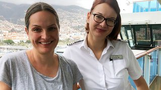 Redakteurin Nadine Uhe mit General Manager Heidi Rothe Redakteurin Nadine Uhe mit General Manager Heidi Rothe