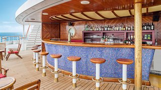 Die Ocean Bar an Bord von AIDAvita