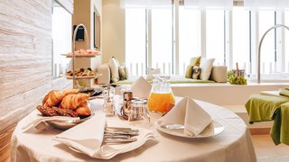 Frühstück in der Wellness-Suite