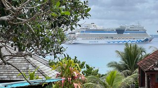 AIDAmar vor Lifou